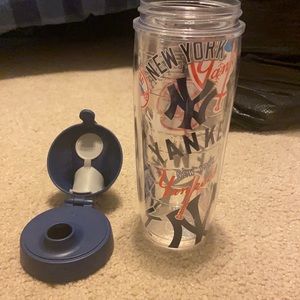 Travel cup New York Yankees